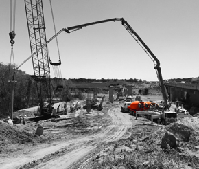 Manhattan Road and Bridge constructing I-35 bridge in Oklahoma using Jacobson ready mixed concrete